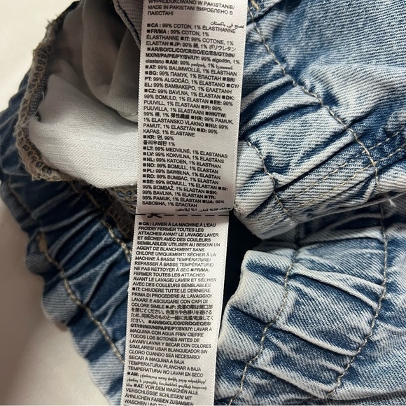 Gap Girls “Just Like Mom Jeans” Size 5 Stylish Kids Denim Jeans EUC Everyday - Picture 7 of 9